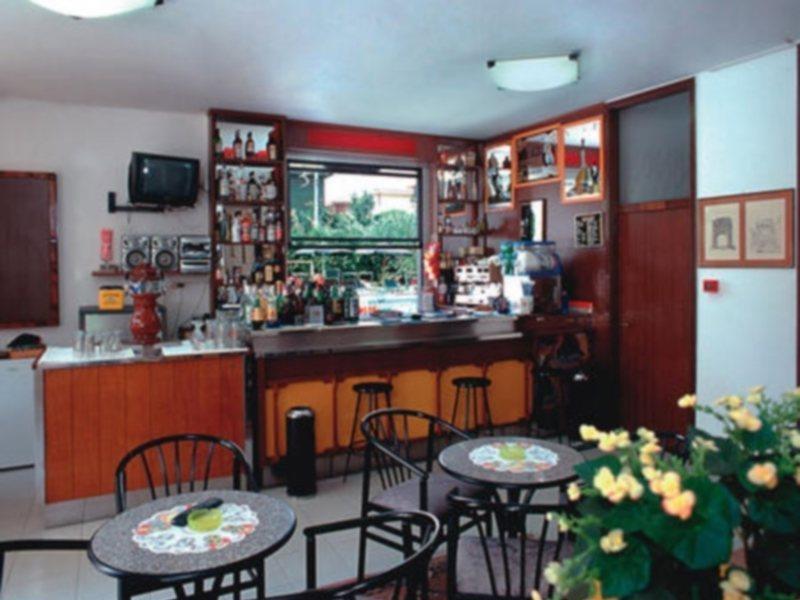 Hotel Lem Rimini Esterno foto