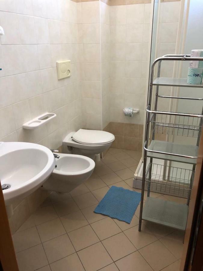 Hotel Lem Rimini Esterno foto